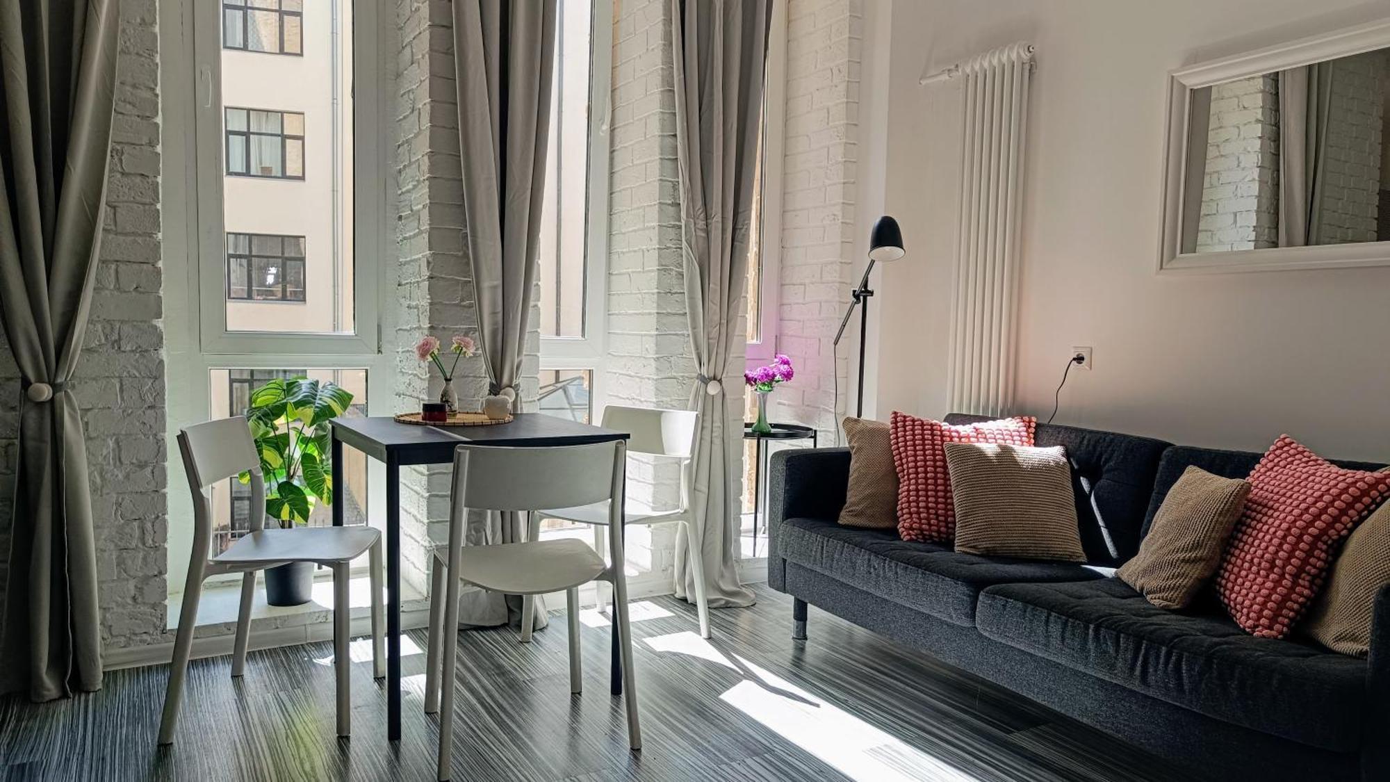 Julia Lacplesa Apartments Riga Luaran gambar